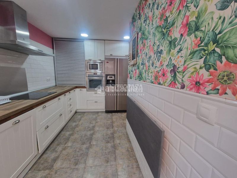Foto 44ad6902-05b2-4200-8697-88ca08446983. Casa a El Higuerón Córdoba