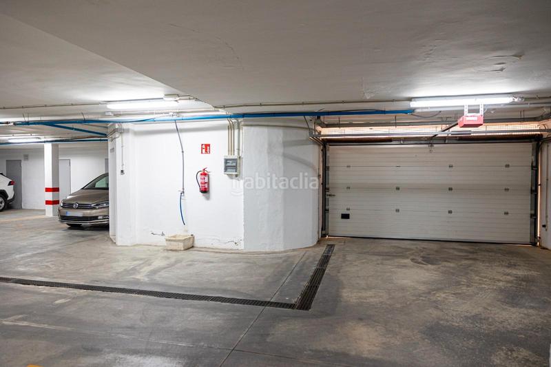 Foto 3dc2a4f3-79b4-4f9b-9cfb-0454f7d44a7a. Pis amb calefacció aparcament a Playa de la Regla Chipiona