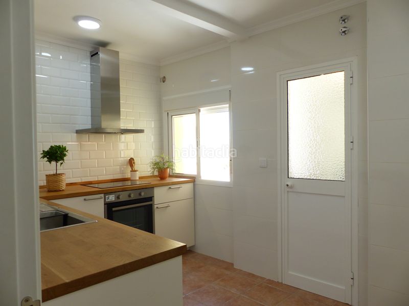 Foto 5613e889-d7f6-4964-a2ef-dcf47b26652b. Pis amb aparcament a Playa de la Regla Chipiona