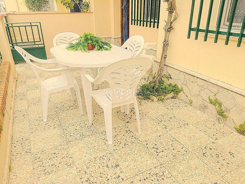 Foto 4e8aa4e2-6815-4584-9e17-184f9037eef1. Casa adossada a Centro Chipiona
