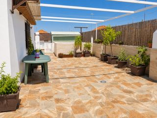 Appartement  Calle jesús de las misericordias. ¡¡¡magnífico piso con tres dormitorios a 100 metros de la playa
