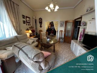 Appartement à Calle cronista maraver 16. Piso en venta cordoba, viñuela, levente, jesus rescatado, exteri