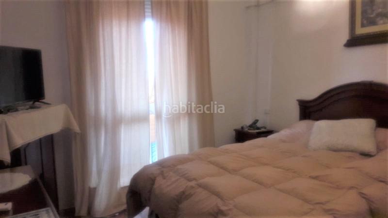 Foto 8342bd33-d82e-4562-9875-d15897f131b9. Casa adossada amb aparcament a Algaba (La)