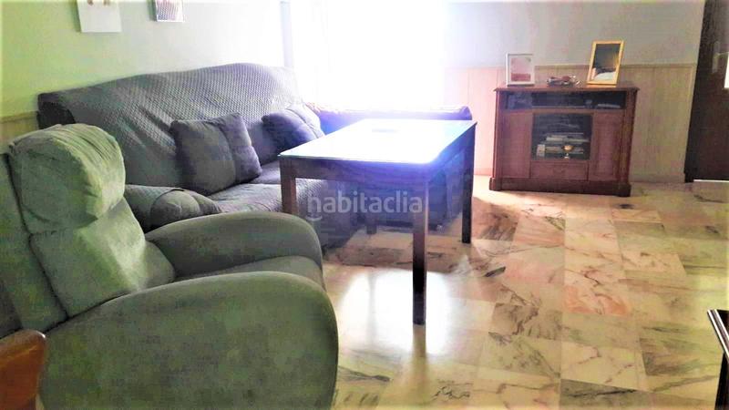 Foto 9c1697bd-7d58-4644-b4fe-eb2f95174470. Casa adossada amb aparcament a Algaba (La)