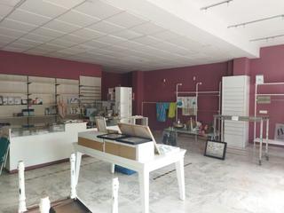Lloguer Local Comercial  Calle marte. Disponibilidad inmediata para comenzar tu actividad comercial, s