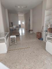 Lloguer Local Comercial a Calle manuel clavijo 38a. Alquiler de local en la algaba