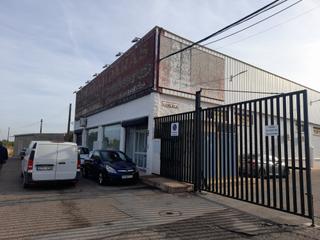 Rent Industrial building  Calle comedia. Magnifica nave industrial a pies de carretera