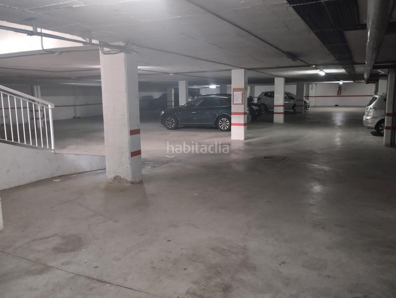 Foto d9764b36-f82b-4e3b-9fc8-adb395cc0a18. Aparcament cotxe a Algaba (La)
