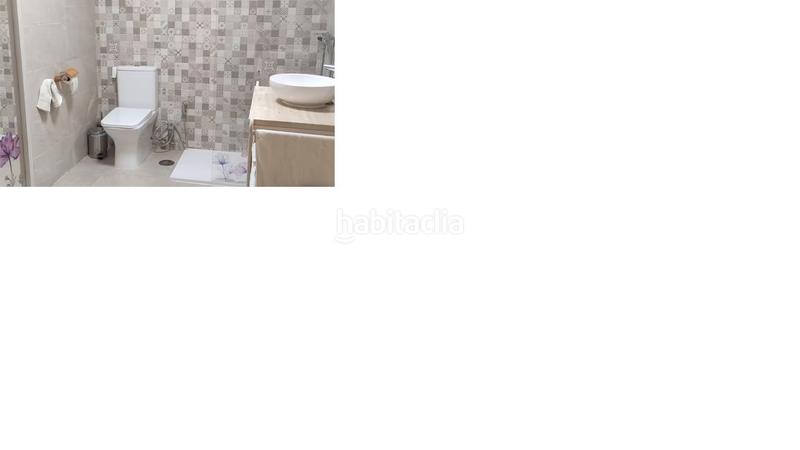 Foto bf00392f-eadd-40bf-927e-33a044c04fc4. Maison jumelée dans Guillena pueblo Guillena