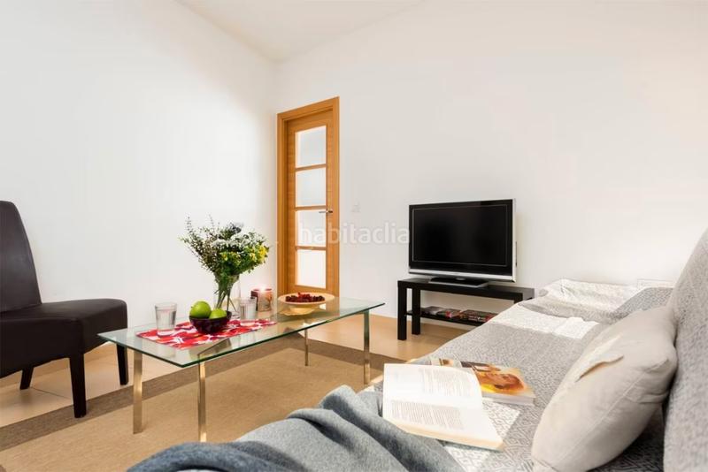 Foto 5e37ebd6-944f-42d2-a8ba-b079098a9b5d. Miete etagenwohnung in calle San Julián 17 in San Julián Sevilla