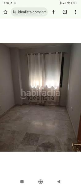 Foto e91a8c49-288c-4142-8a62-14daaac887fc. Rent flat with parking pool in Casco Antiguo Mairena del Aljarafe