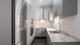 Affitto Piccolo appartamento in Centro Histórico. Cómodo apartamento de 3 habitaciones