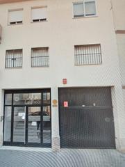 Lloguer Aparcament cotxe  Calle josé díaz velázquez 40. Plaza de garaje en edificio los leones (la algaba)