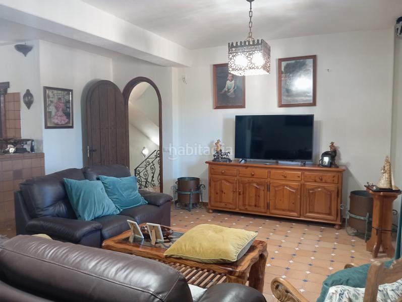 Foto 22499b68-fb45-47ed-b1b5-22d525d22cab. Chalet con camino riscaldamento parcheggio in Algaba (La)