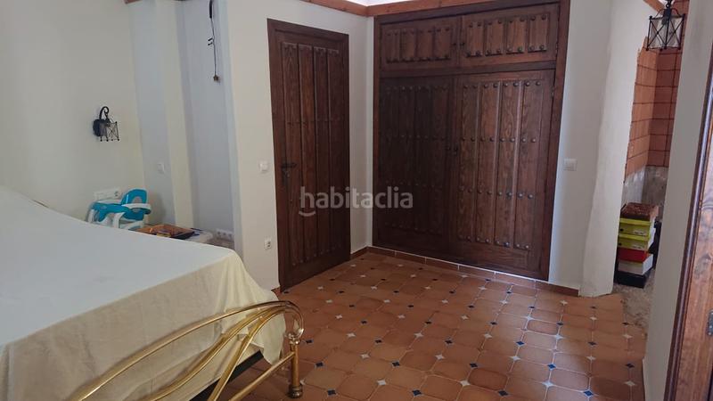 Foto b86d2540-85f0-4f38-a74f-e4a4f97b9895. Chalet con camino riscaldamento parcheggio in Algaba (La)