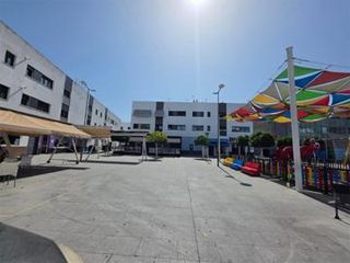 Location Local commercial à Avenida primero de mayo 22. ?? oportunidad única para emprender en ubicación estratégica – l