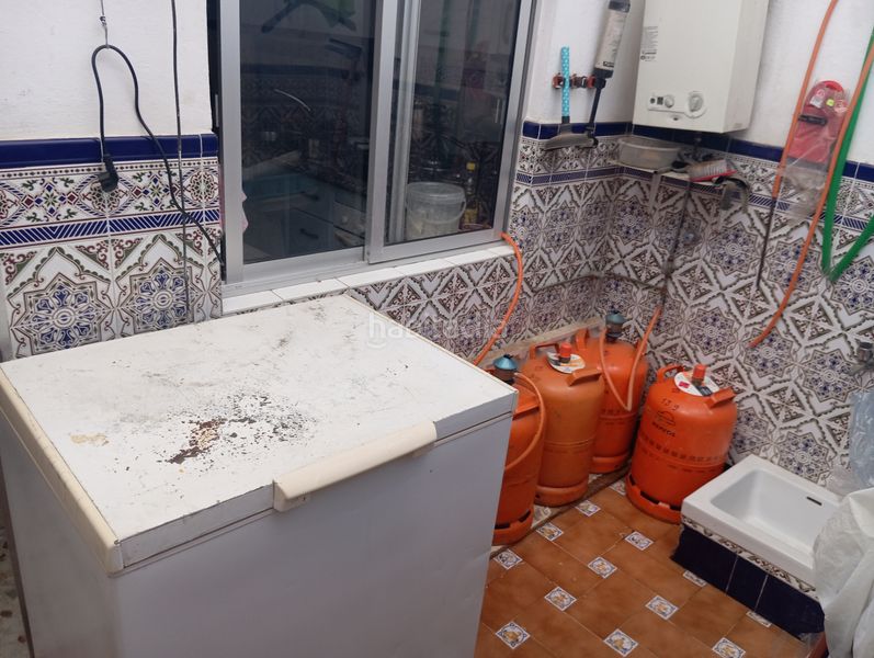 Foto 0fa710ce-36fa-4d0d-8e29-a3a61eea90af. Maison avec chauffage dans Algaba (La)