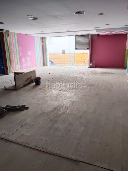 Foto dd23b287-fc74-464d-a329-3089e9d00737. Lloguer local comercial a Algaba (La)