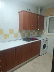 Appartement  Calle sebastián elcano 26. Piso en venta en sanlúcar de barrameda (cádiz) – 180.000 €