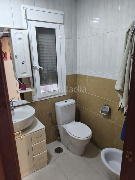 Foto d2d4eba4-79c3-4f6c-a398-a9019b82662c. Pis a Algaba (La)
