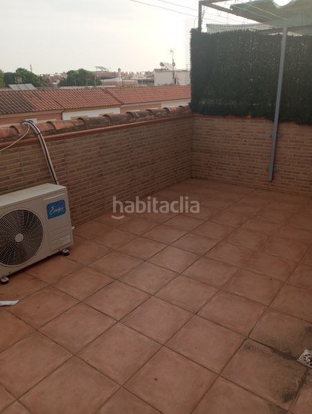 Foto a134804a-f2e6-48d8-929b-639533d09386. Lloguer casa adossada a Algaba (La)