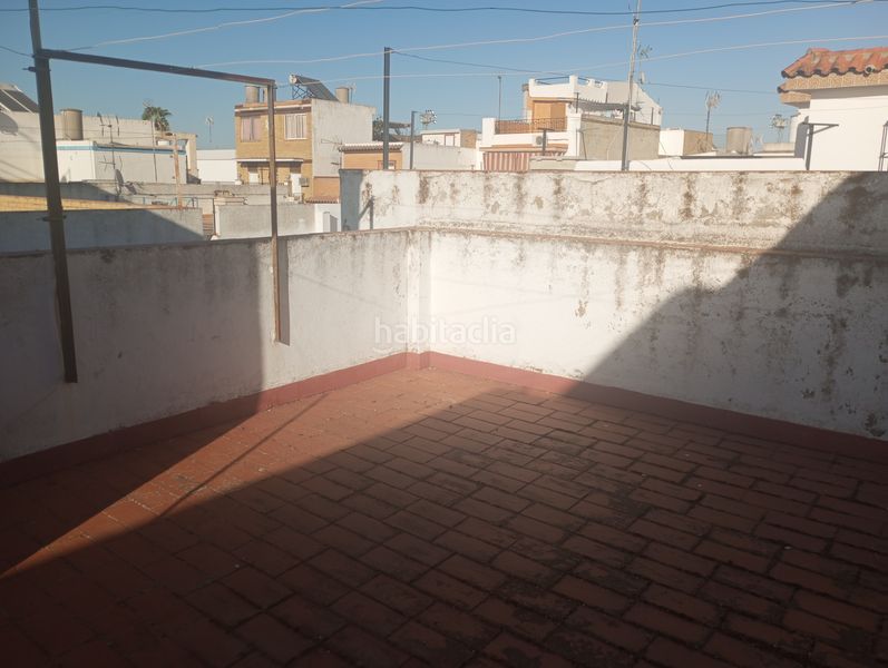 Foto d199d9ca-ce22-4c12-a866-f70aaf108381. Casa a Algaba (La)