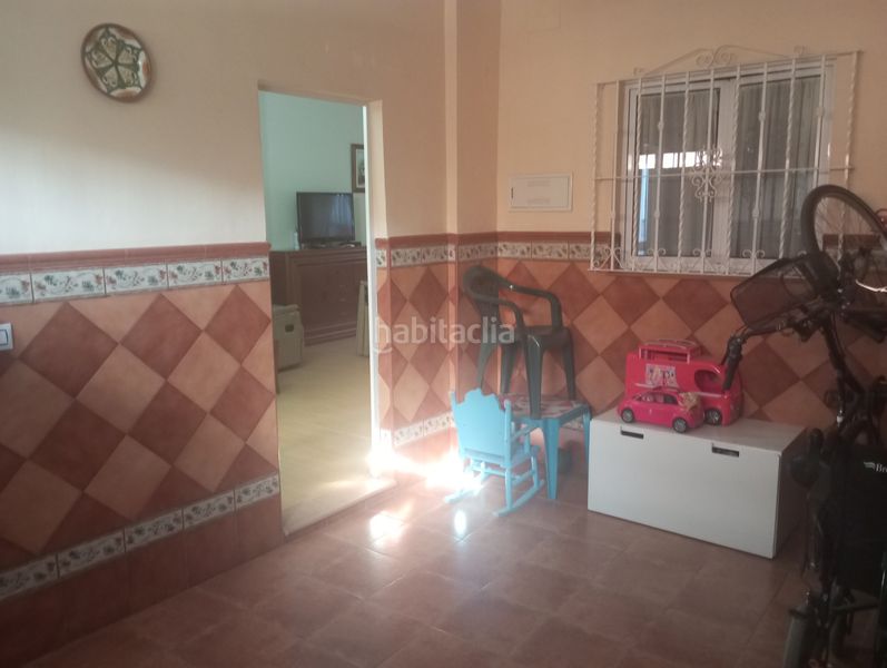 Foto dcb3ff5d-6aaa-4137-9113-77fc69e36e5f. Casa a Algaba (La)