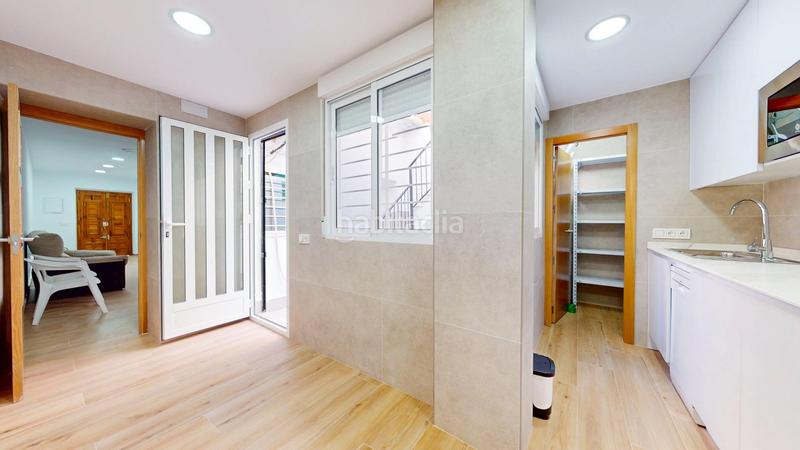 Foto d0c97c21-1a13-4f92-804d-c29b3d01eeb7. Casa a Alcantarilla