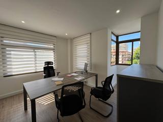 Rent Office space in Avenida ramón y cajal 2. ¡oportunidad única! oficina en alquiler en la mejor esquina de f