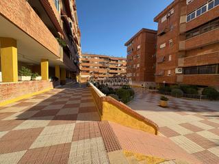 Appartement à Peñamefecit - Avda Barcelona. Piso en venta en jaén