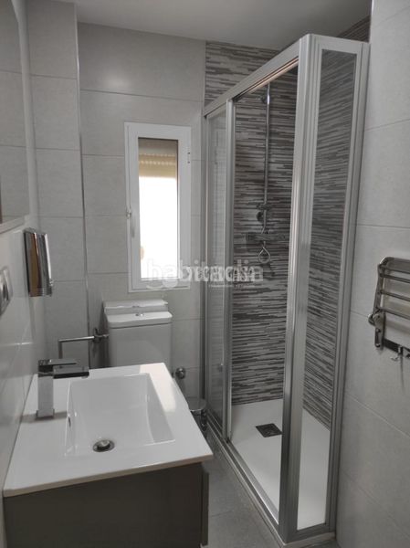Foto 86cac964-5698-482c-8992-c6f13fb7b28e. Piso  en venta en Peñamefecit - Avda Barcelona Jaén