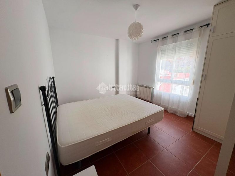 Foto 1bc080e1-94e4-42c2-8809-7344f6f6b39f. Pis a Peñamefecit - Avda Barcelona Jaén