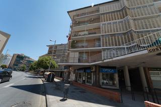 Lloguer Aparcament cotxe a Avenida de américa 10. Garaje para coche y moto