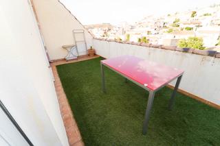 Lloguer Àtic a Calle higueras 9. Semiatico de 1 dorm con terraza y garaje
