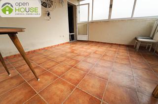 Lloguer Casa adossada a Calle genil 6. Duplex de 1 dormitorio con terraza