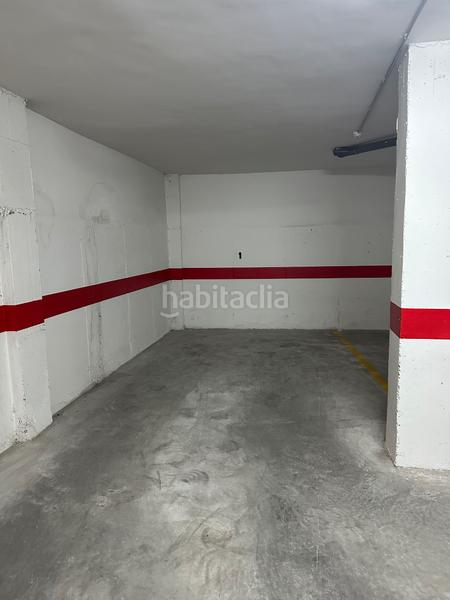 Foto 384e3588-624a-493a-a121-5f16aef0e9a3. Motorcycle parking in calle jaén 6 in Barrio de Zaidín Granada