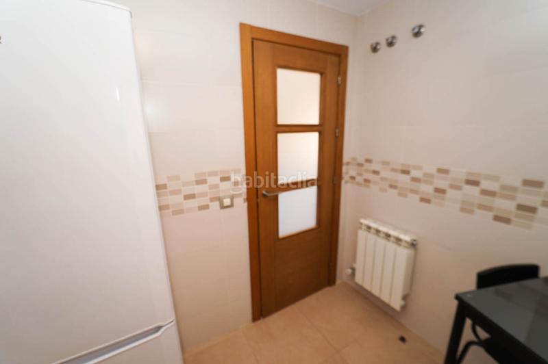 Foto 51843590-2a97-48bb-9689-5d1893231980. Piso en calle almeria 2 piso centrico 2 dorm con terraza en Monachil
