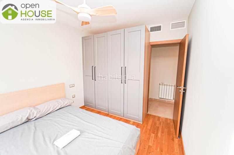 Foto c862e998-c8f4-4660-a1db-155a3d008191. Piso en calle almeria 2 piso centrico 2 dorm con terraza en Monachil