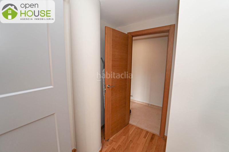 Foto e76e684a-15c9-4605-aa52-57a7054512d8. Piso en calle almeria 2 piso centrico 2 dorm con terraza en Monachil