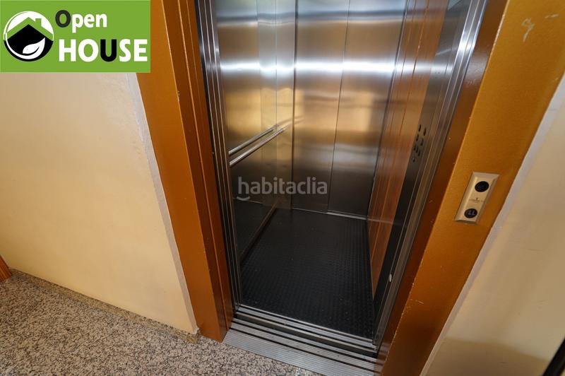 Foto 752d1b78-5702-4e54-84e5-3f89aa5e675b. Piso en calle paloma 17 piso 3 dorm todo exterior en Zubia (La)
