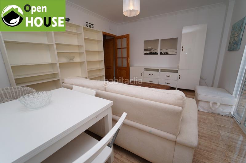 Foto 7e3aaeff-8910-49df-b611-a698150f0b09. Piso en calle paloma 17 piso 3 dorm todo exterior en Zubia (La)
