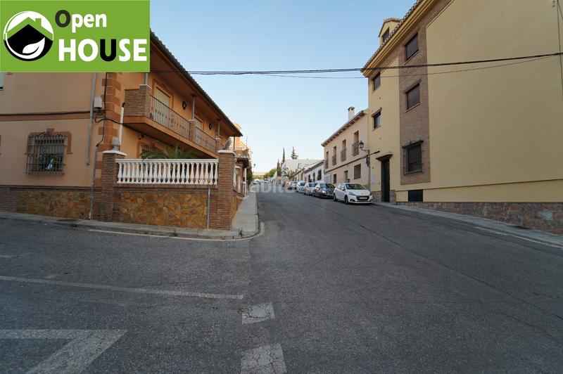Foto cd02bd0c-db22-488a-9326-bd2046a2d9a8. Piso en calle paloma 17 piso 3 dorm todo exterior en Zubia (La)