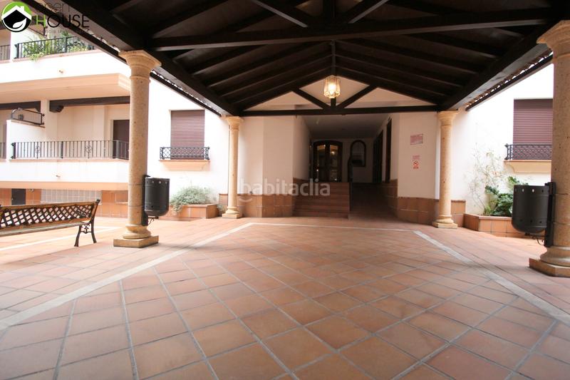 Foto 6a74ae0e-2aee-4af7-9ad4-4d5a7a8ef8c7. Miete dachwohnung in paseo del río 13 in Monachil pueblo Monachil