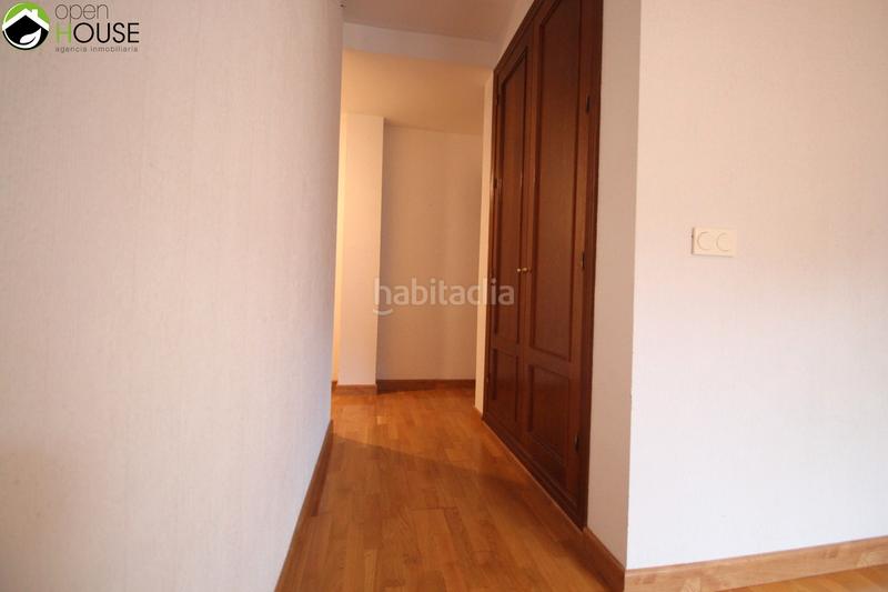 Foto ab48b584-0134-48b9-83b8-b695475a50ed. Miete dachwohnung in paseo del río 13 in Monachil pueblo Monachil