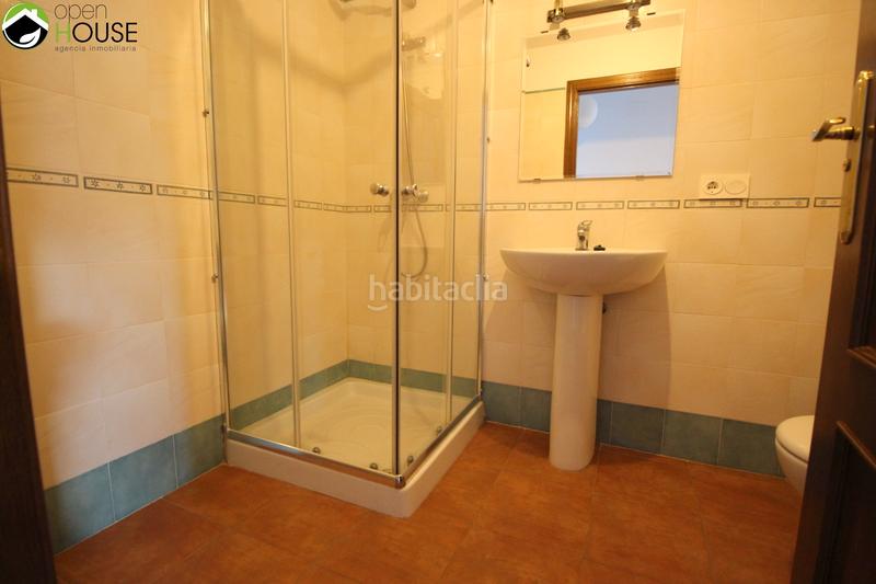 Foto d04bef90-e7a3-4e88-af9e-f5e0f91ff46c. Miete dachwohnung in paseo del río 13 in Monachil pueblo Monachil