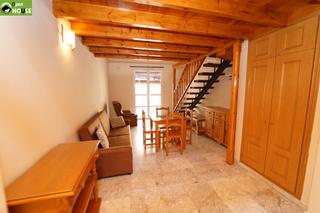Location Attique  Calle parra alta de cartuja 19. Duplex de 1 dormitorio amueblado terraza