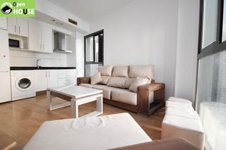 Rent Flat in Calle postigo de zárate 1. Piso seminuevo centrico 1 dormit