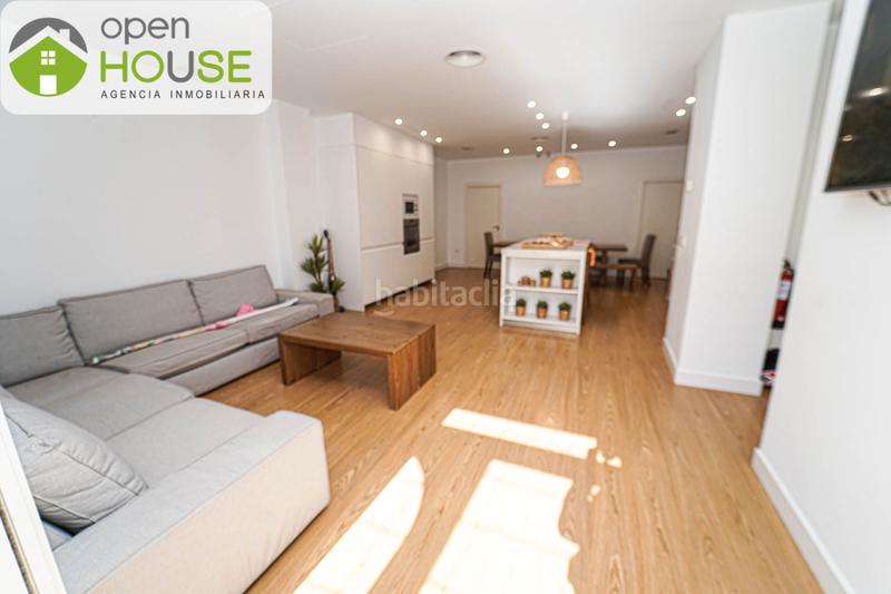 Foto 23098b9d-d3c4-4a86-bcbf-89ce878b5b1c. Local comercial a paseo del violón 25 a Barrio de Zaidín Granada