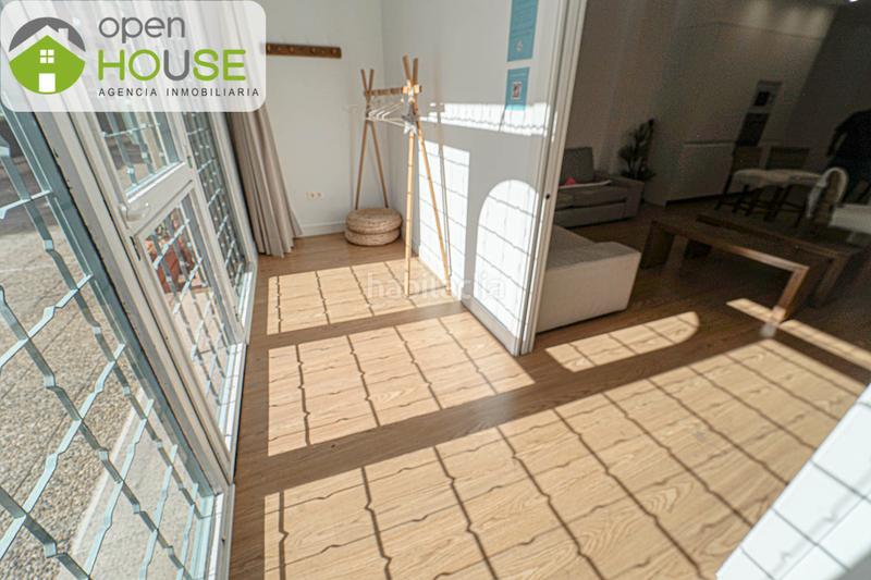 Foto 8fd7fa22-8ae6-40be-a754-aa2a83536ff5. Local comercial a paseo del violón 25 a Barrio de Zaidín Granada