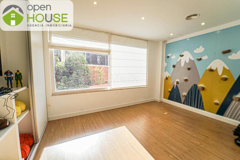 Foto f84986d7-92ad-4586-9be0-b900f29228d2. Local comercial a paseo del violón 25 a Barrio de Zaidín Granada